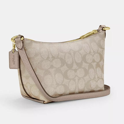 Coach Zip-Top in Signature Canvas – Functional & Chic Everyday Crossbody Bag for Women CW338