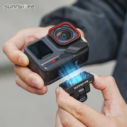 Sunnylife Magnetic Quick Release Adapter 180° Tilt 1/4 Mount for Insta360 X5 X4 Ace Pro Cameras OveerUps